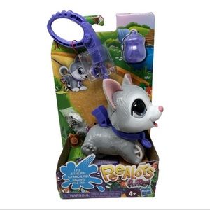 *Brand New* Fur Real Husky Peealots